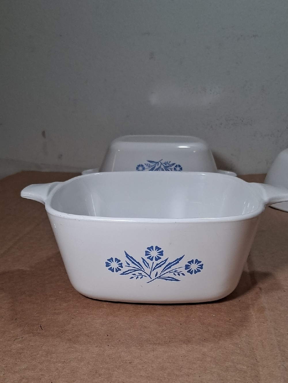 6 Vintage Corningware "CORNFLOWER" Casserole Bowls and Petite Pans - Picture 5 of 6